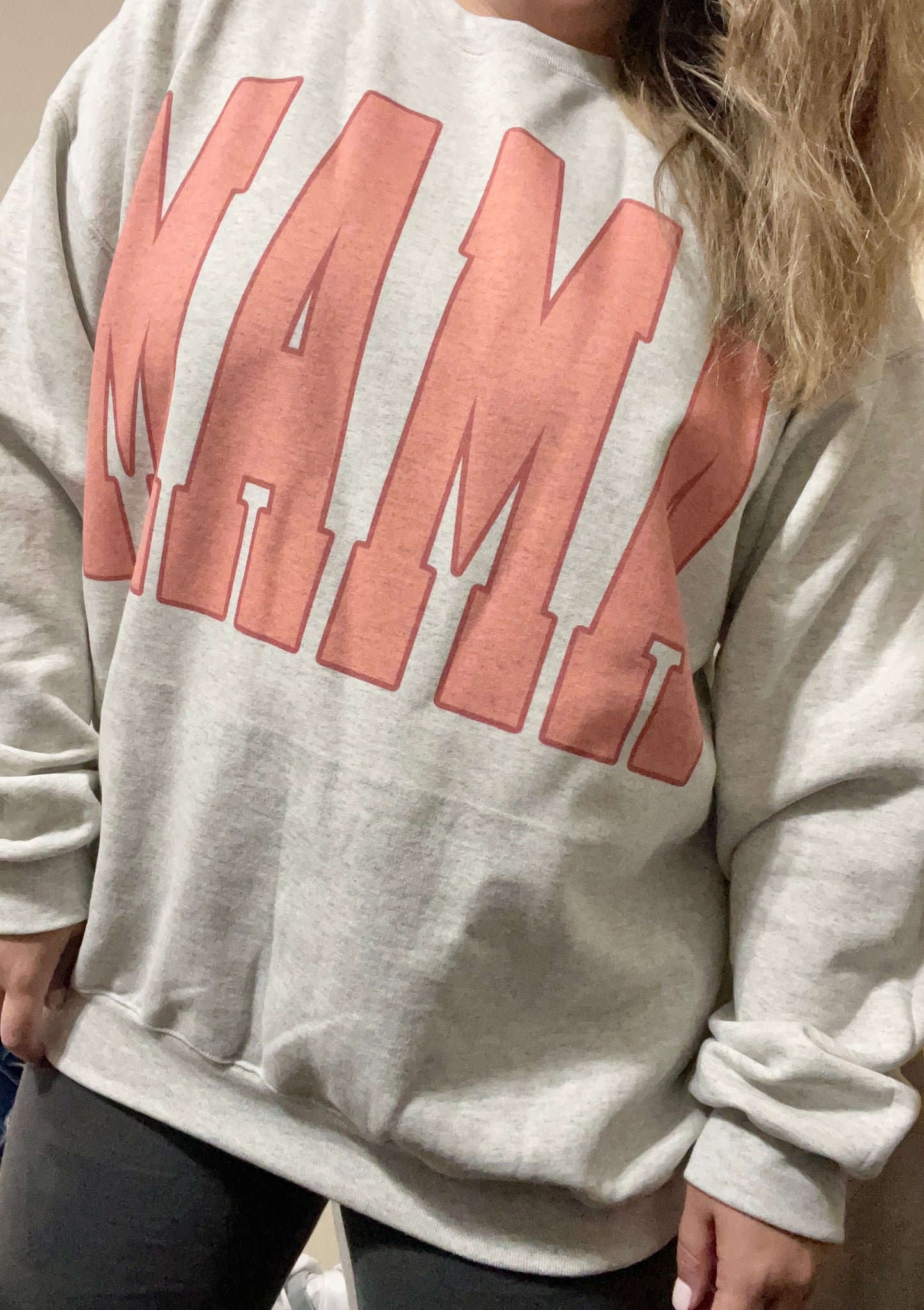 Oversized mama printed crew
